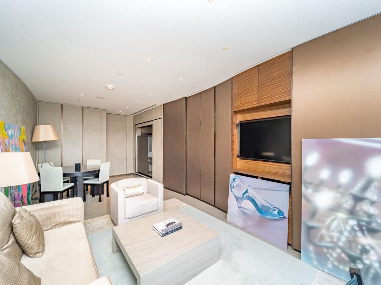 Armani Residence – Burj Khalifa Apartment